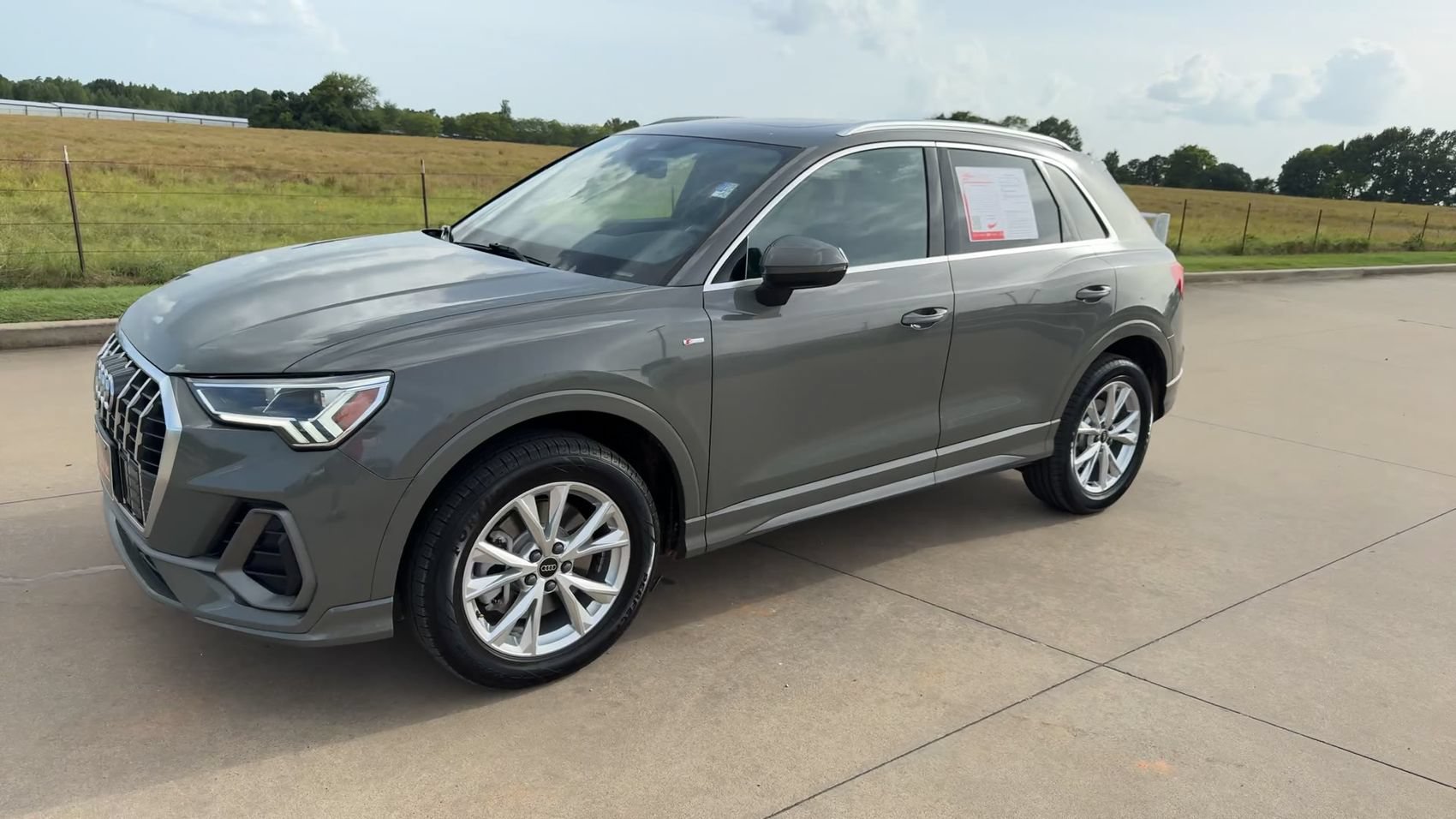Used 2025 Audi Q3 2.0T Premium AWD/4WD image 5