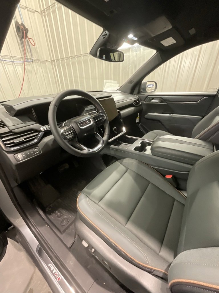 Used 2025 GMC Acadia AT4 w/ LPO, Floor Liner Package image 9