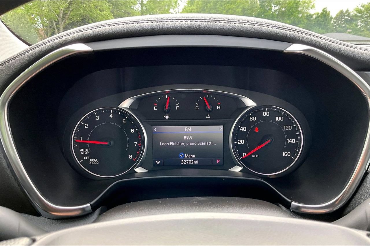 Used 2023 Chevrolet Blazer LT w/ Midnight/Sport Edition FWD image 10