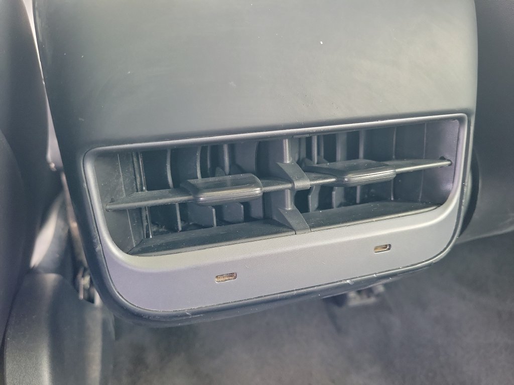 Used 2022 Tesla Model 3 RWD image 10