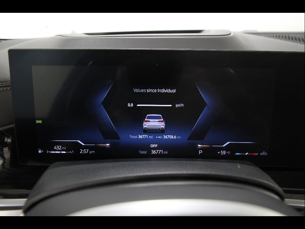 Used 2024 BMW X5 xDrive40i w/ M Sport Package image 8