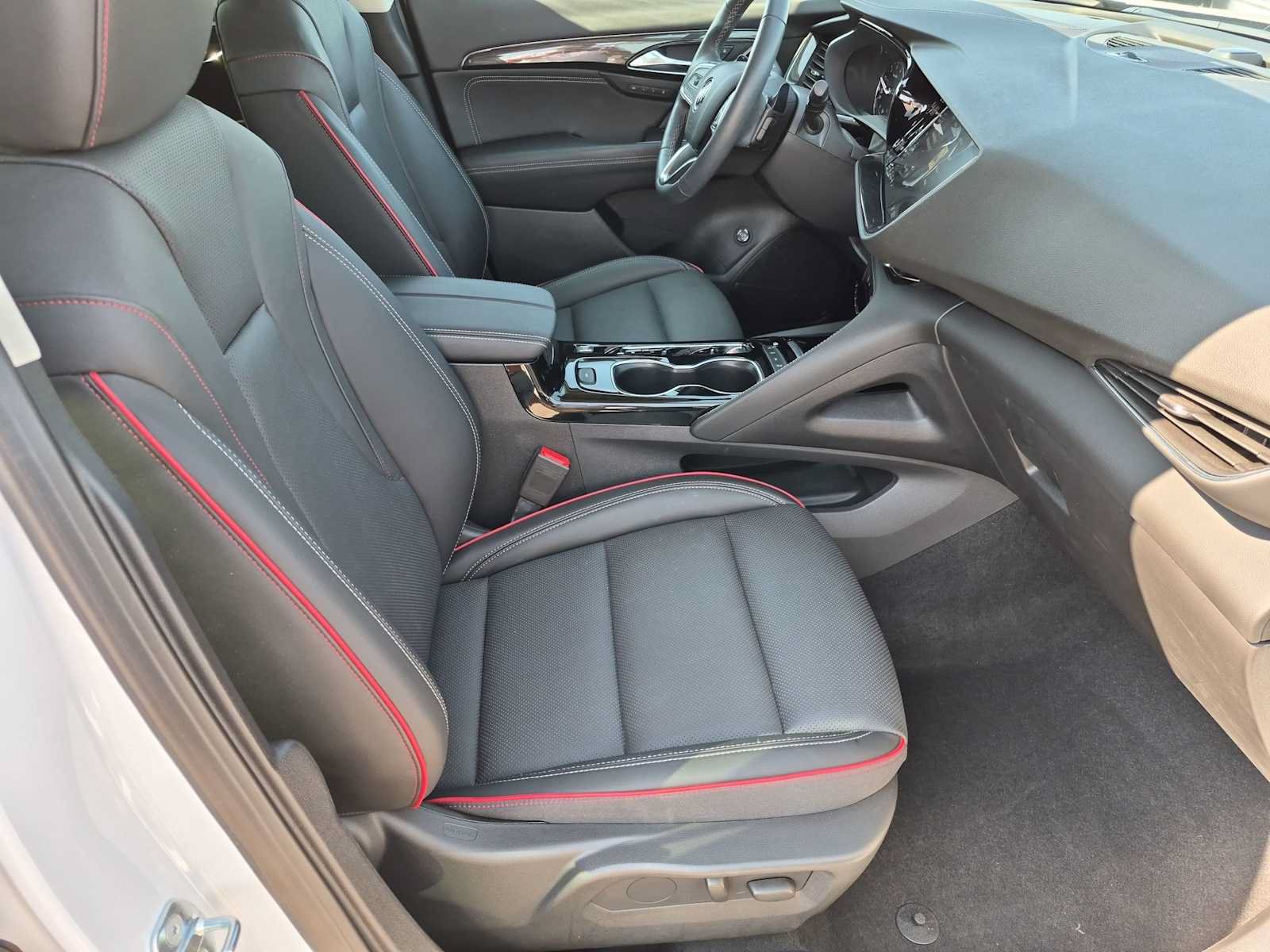 Used 2023 Buick Envision Essence w/ Sport Touring Package AWD/4WD image 23