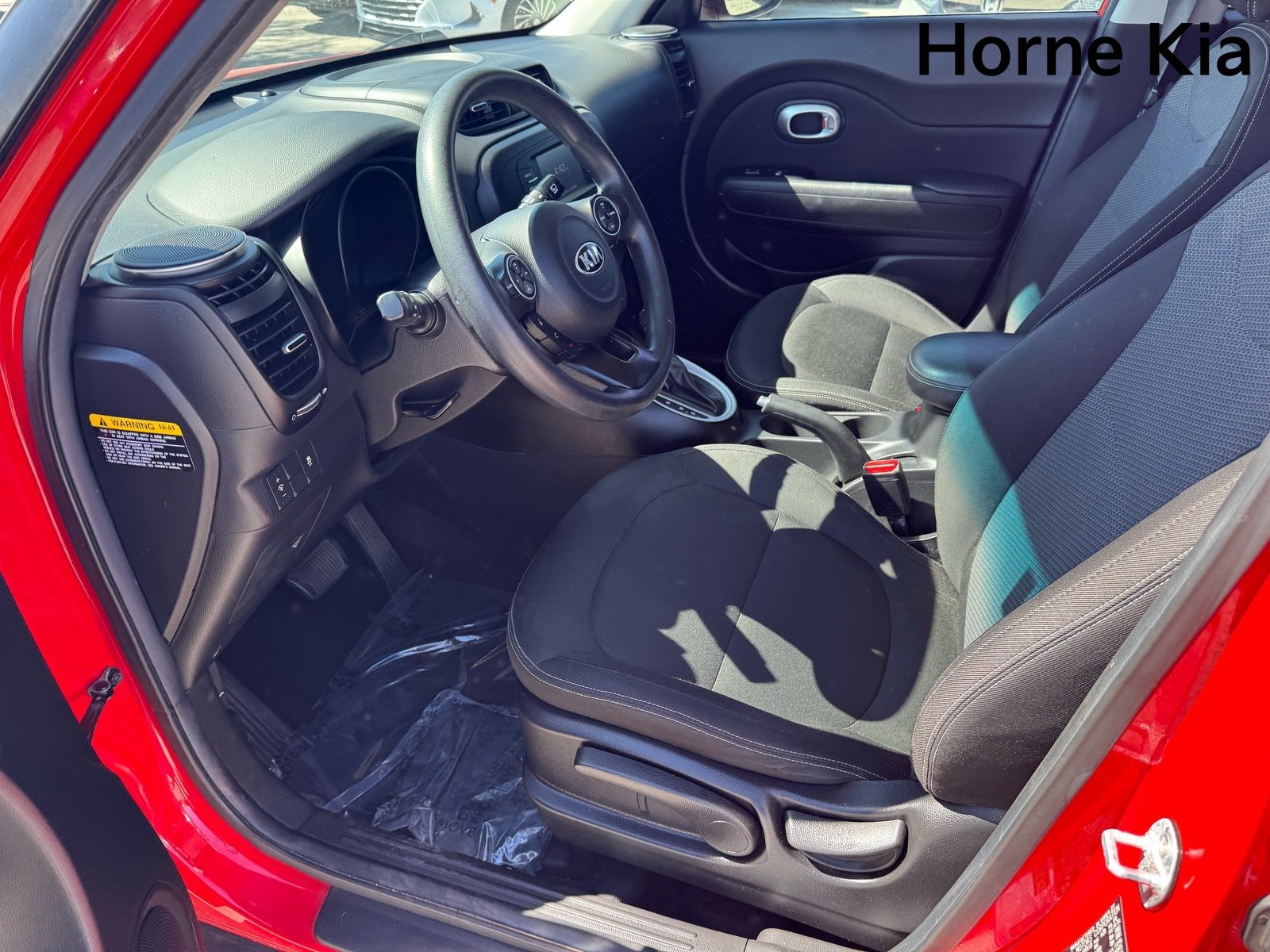 Used 2017 Kia Soul + FWD image 9