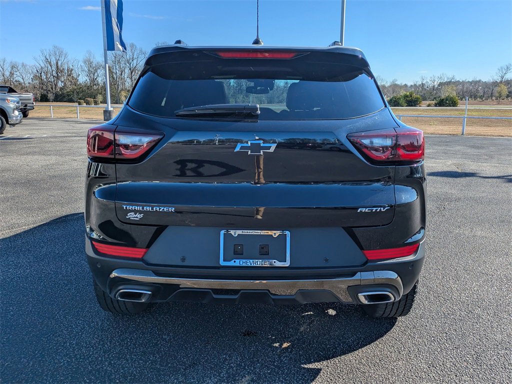 Used 2025 Chevrolet TrailBlazer ACTIV w/ Convenience Package image 5