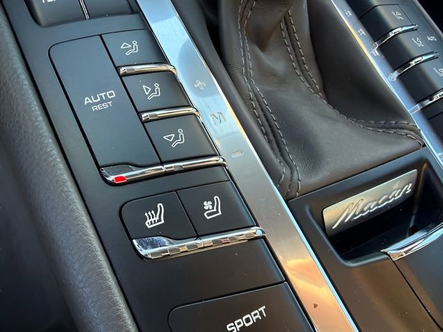 Used 2017 Porsche Macan image 19