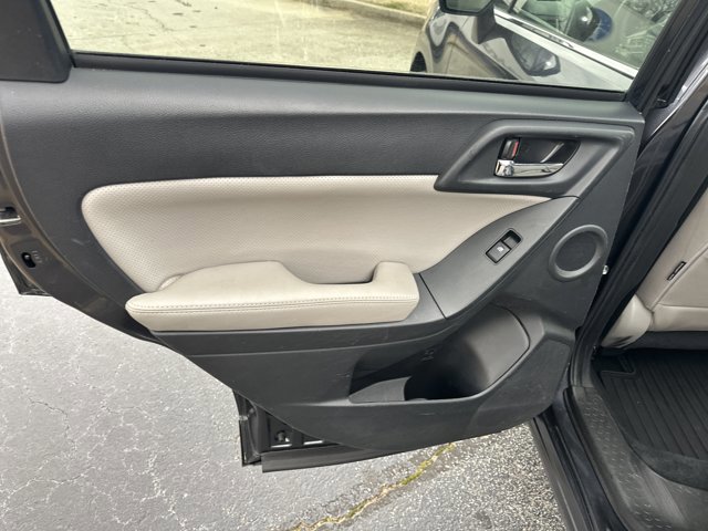 Used 2015 Subaru Forester 2.5i Touring w/ Eyesight & Navigation System image 26