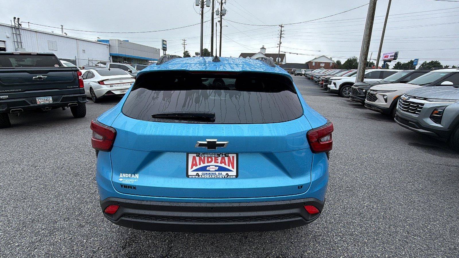 New 2026 Chevrolet Trax LT w/ Driver Confidence Package FWD image 9