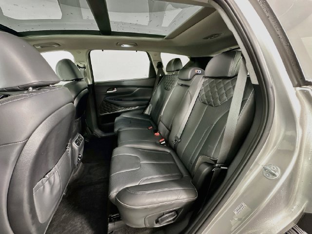 Used 2023 Hyundai Santa Fe Limited AWD/4WD image 28