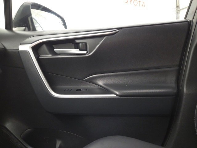 Certified 2025 Toyota RAV4 XLE Premium image 74