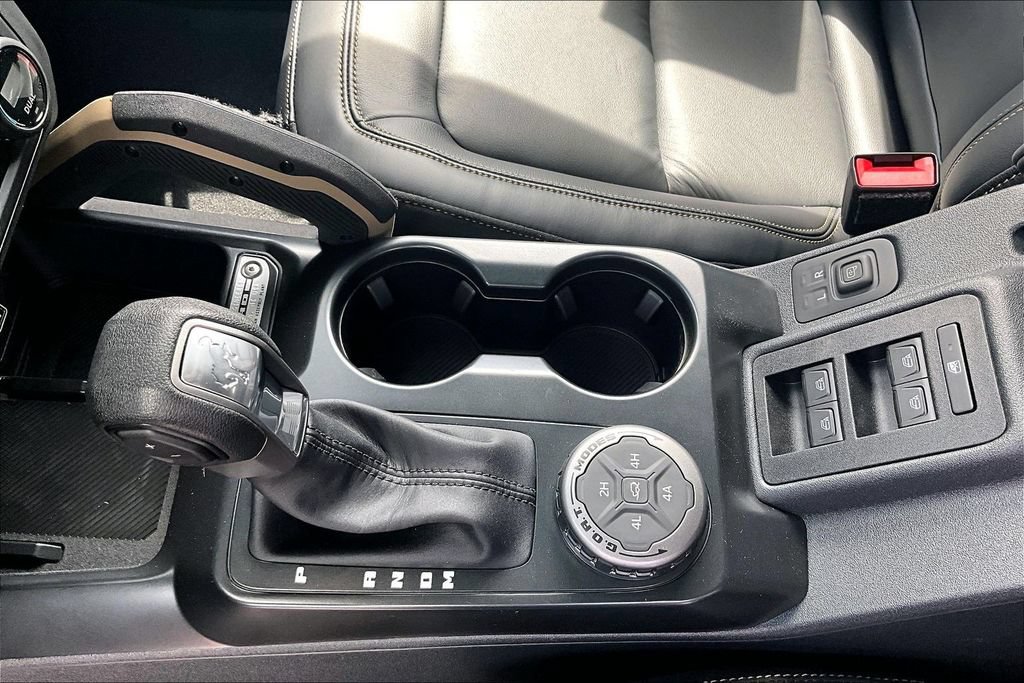 New 2026 Ford Bronco Badlands AWD/4WD image 8