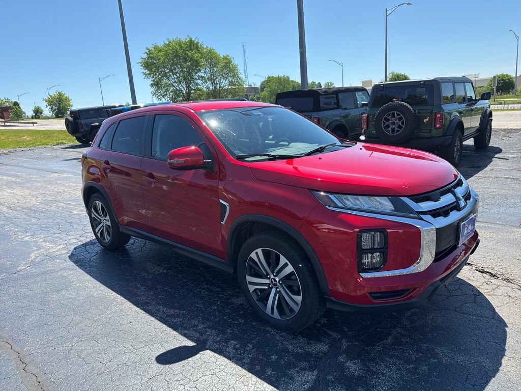 Used 2021 Mitsubishi Outlander Sport ES AWD/4WD image 1