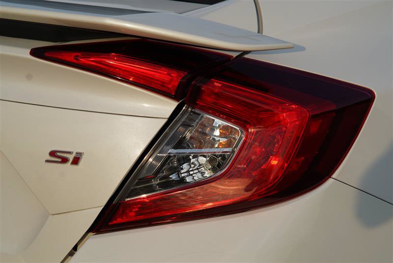 Used 2018 Honda Civic Si image 39
