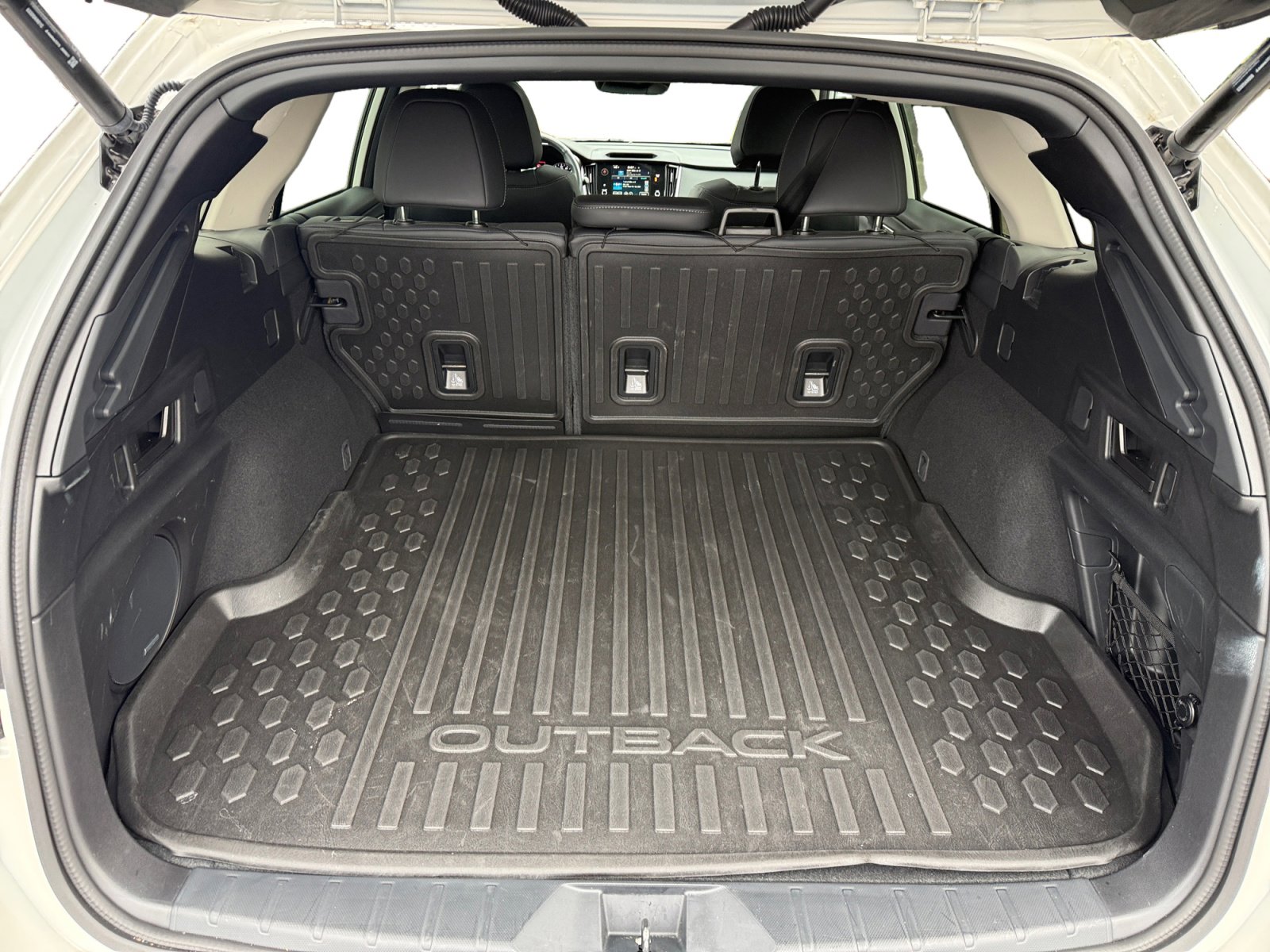 Used 2023 Subaru Outback Limited XT image 17