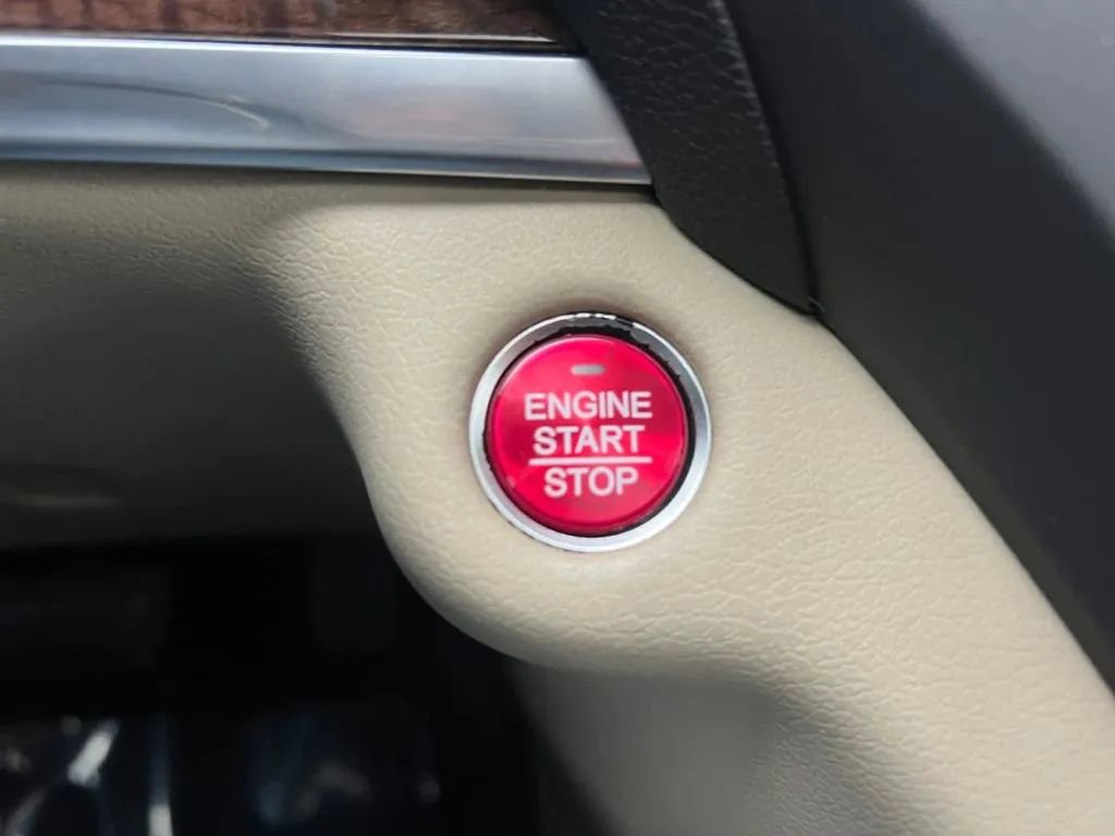 Used 2017 Acura MDX SH-AWD w/ Technology Package image 42