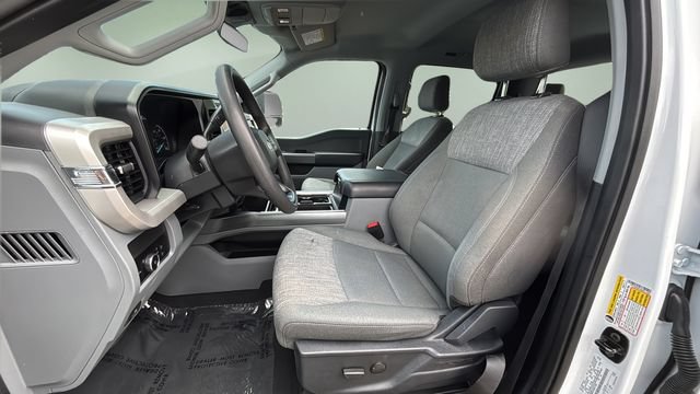Used 2025 Ford F250 XLT w/ FX4 Off-Road Package AWD/4WD image 18