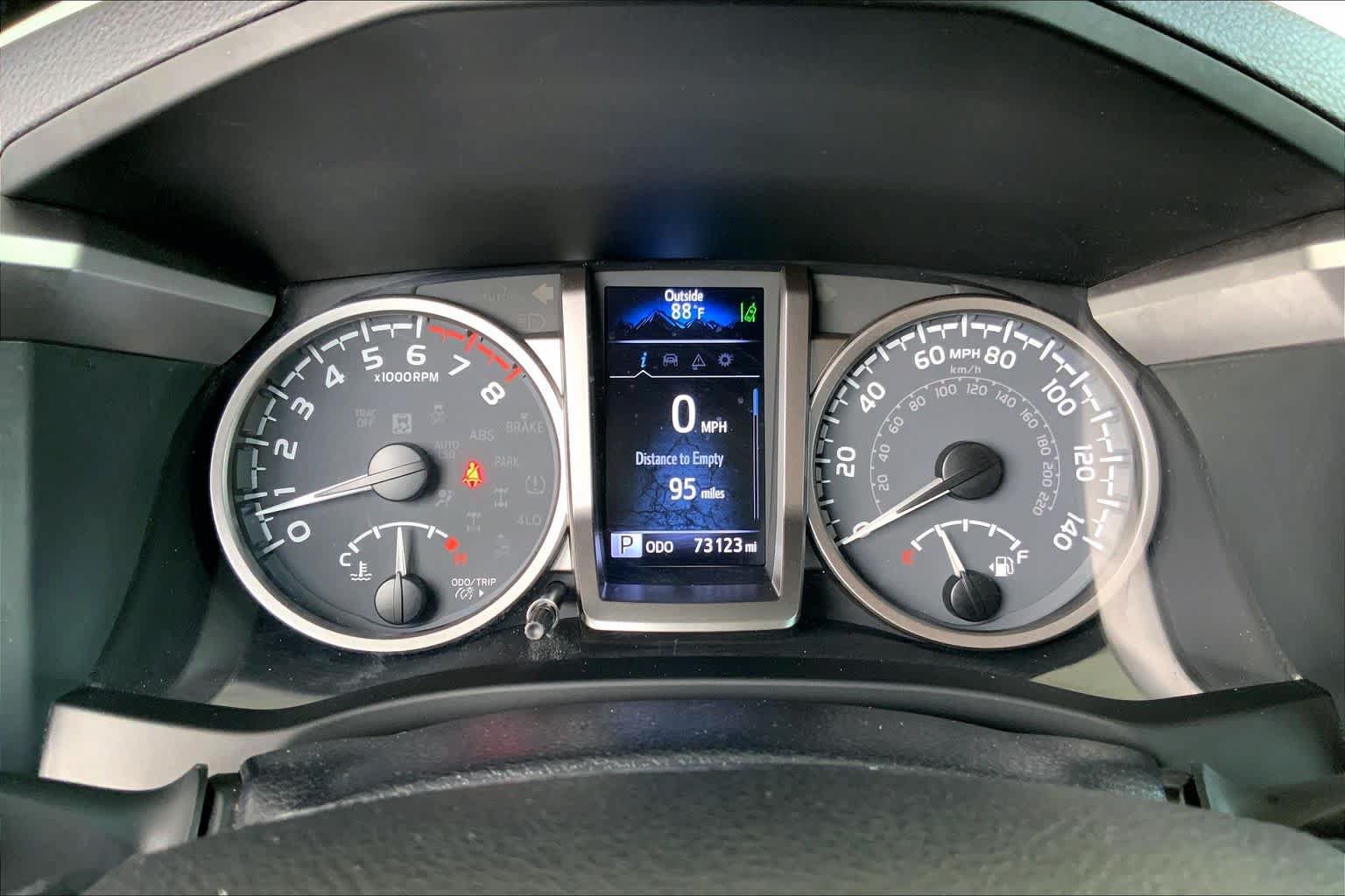 Used 2022 Toyota Tacoma SR5 w/ Technology Package RWD image 26