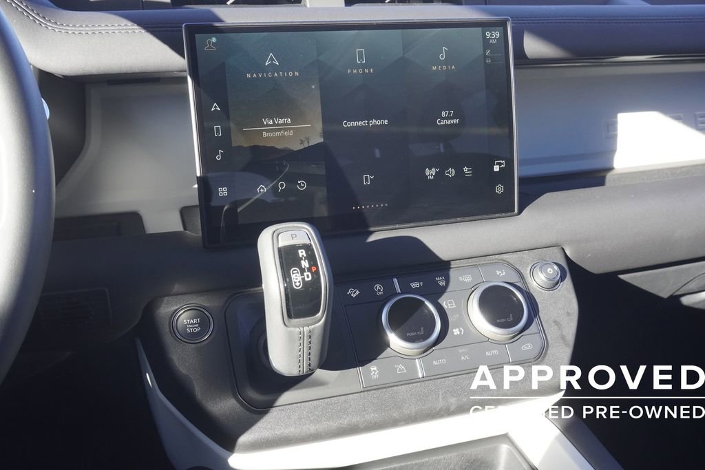 Used 2025 Land Rover Defender 110 S image 15