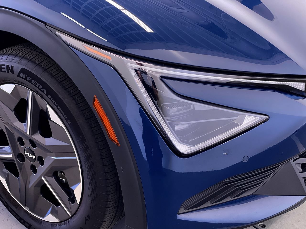 Certified 2025 Kia EV6 Light RWD image 11