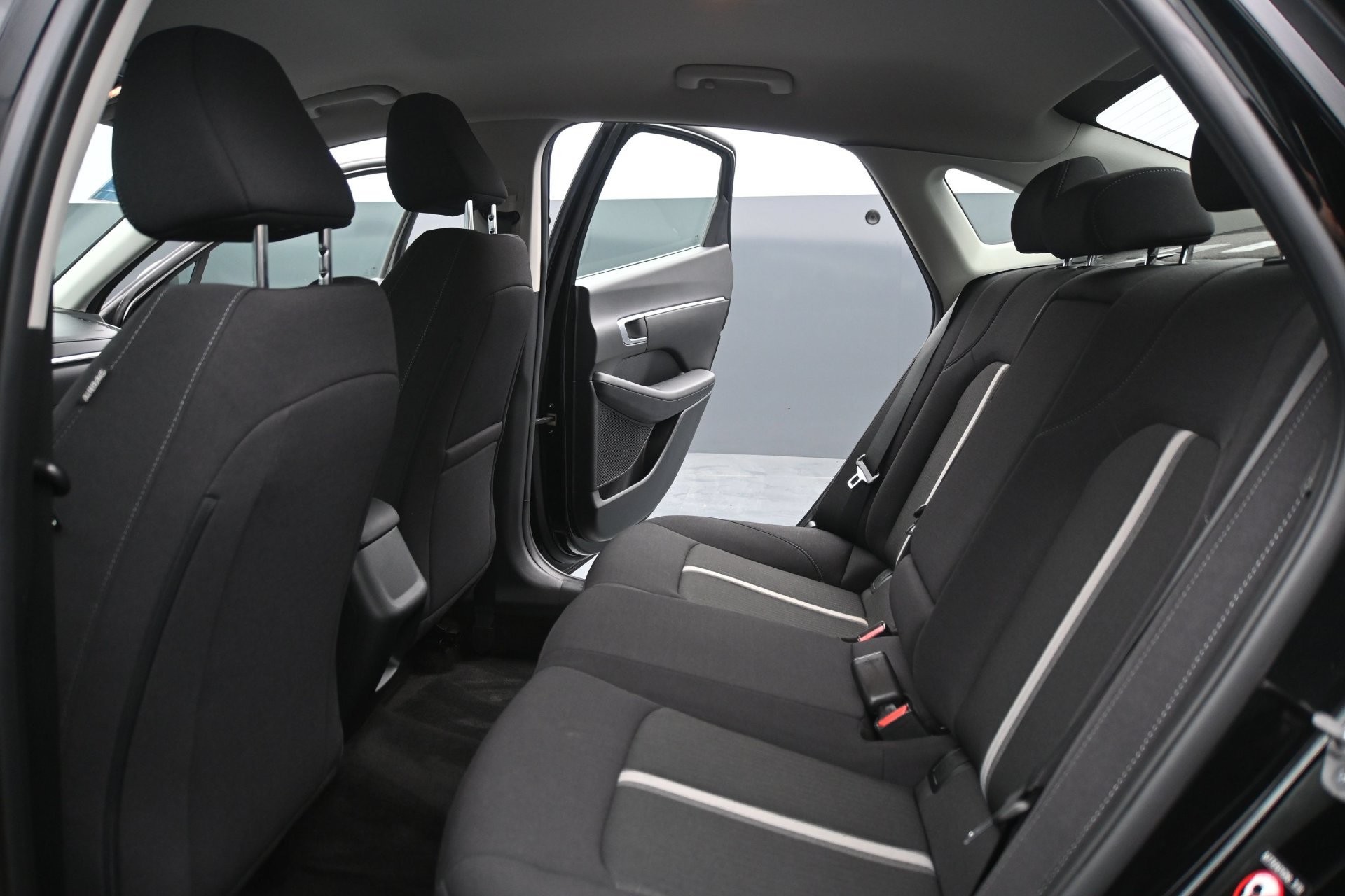 Used 2023 Hyundai Sonata SEL w/ Cargo Package FWD image 15