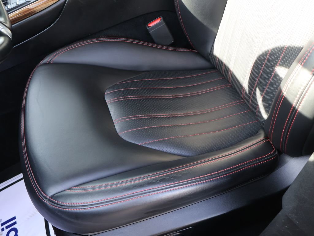 Used 2020 Maserati Levante GranLusso image 25