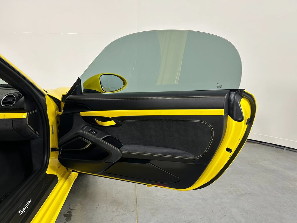 Certified 2021 Porsche 718 Boxster Spyder RWD image 26