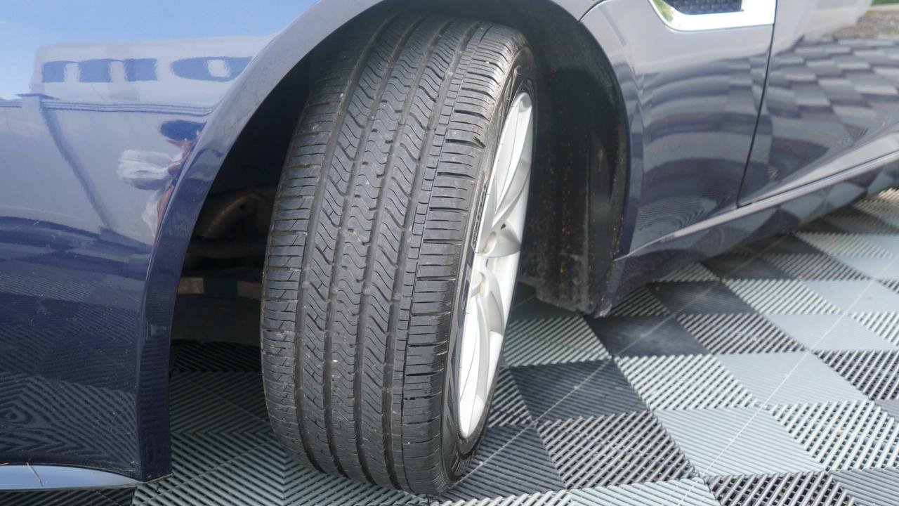 Used 2014 Jaguar F-TYPE Convertible RWD image 31
