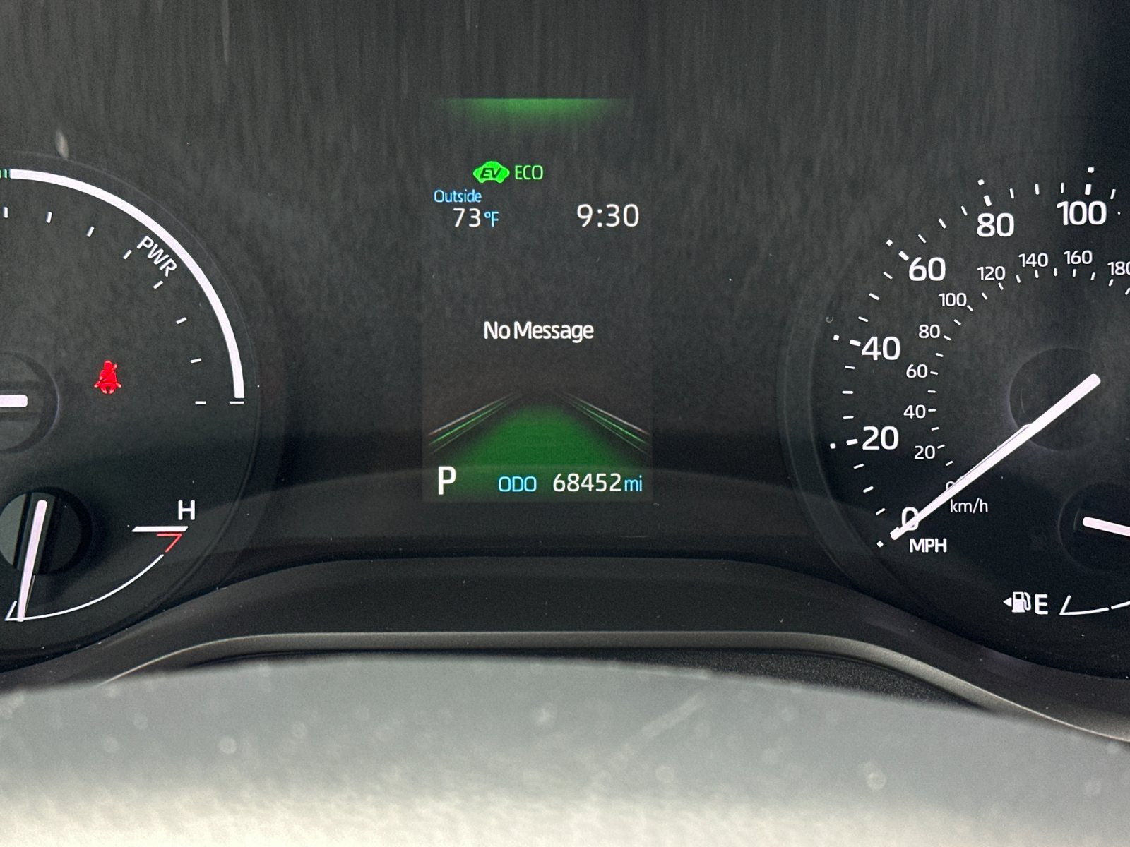 Used 2024 Toyota Sienna LE FWD image 26