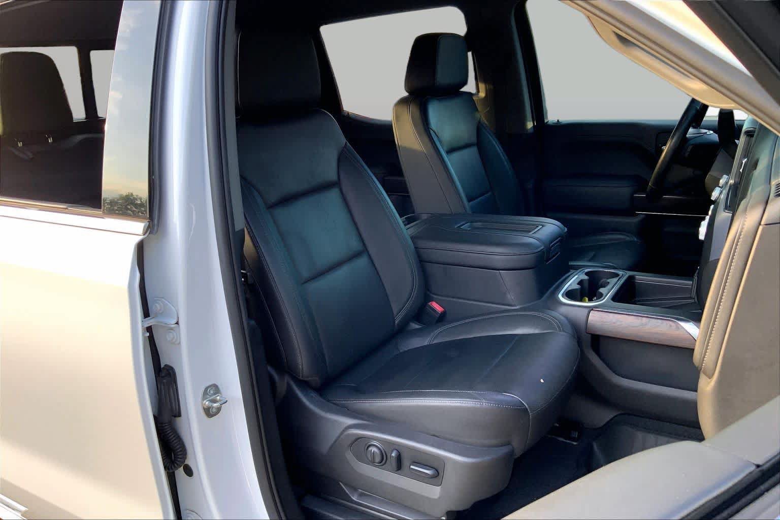 Used 2019 GMC Sierra 1500 SLT RWD image 8