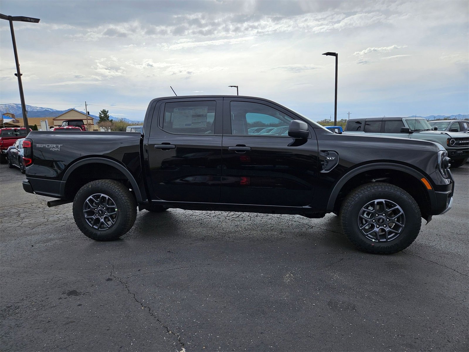 New 2025 Ford Ranger XLT w/ Equipment Group 301A High image 4