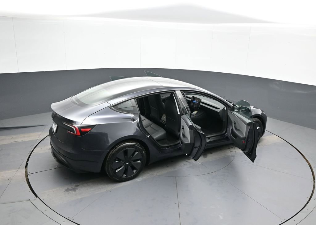 Used 2025 Tesla Model 3 Long Range image 47