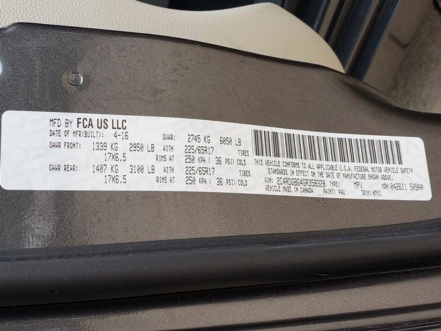 Used 2016 Dodge Grand Caravan SE image 25