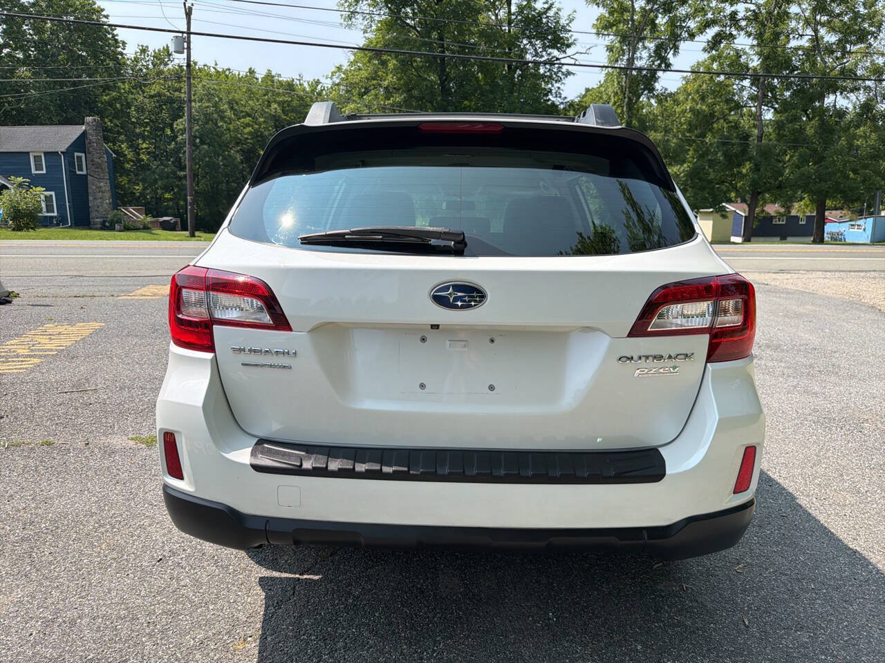 Used 2017 Subaru Outback 2.5i AWD/4WD image 14
