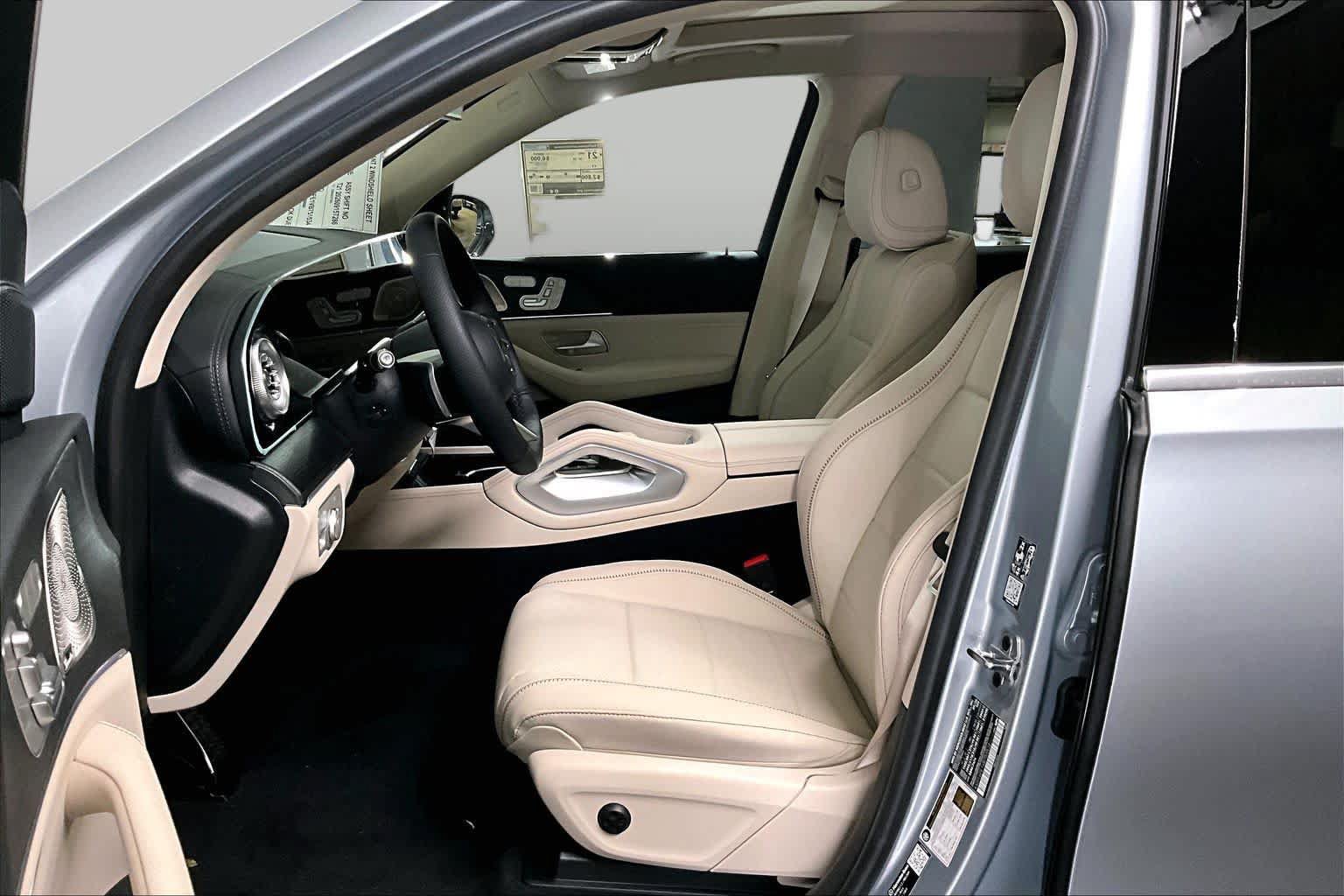 New 2027 Mercedes-Benz GLS 450 4MATIC image 14