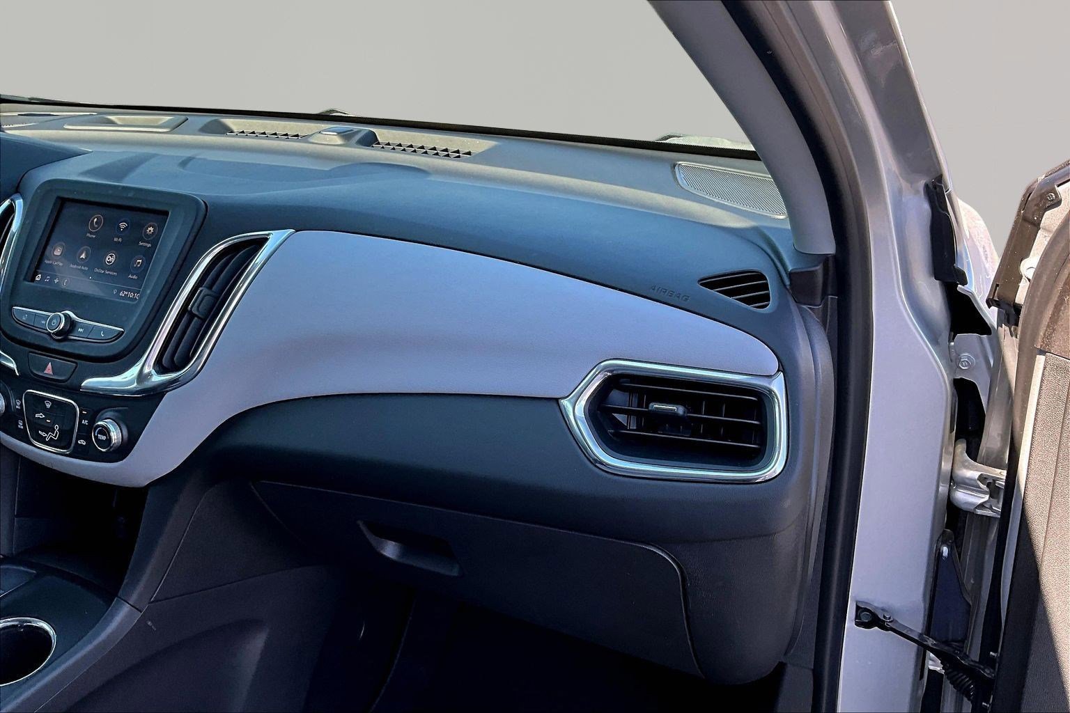 Used 2020 Chevrolet Equinox LS w/ LS Convenience Package FWD image 26