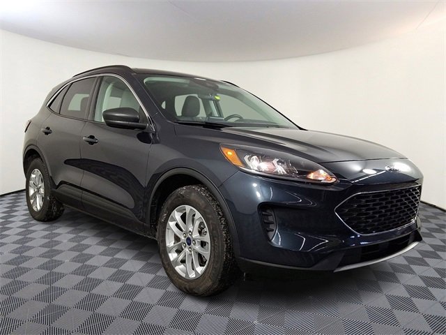 Used 2022 Ford Escape SE w/ Cold Weather Package image 1