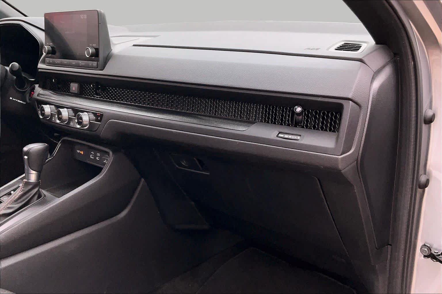 Used 2025 Honda CR-V Sport image 17