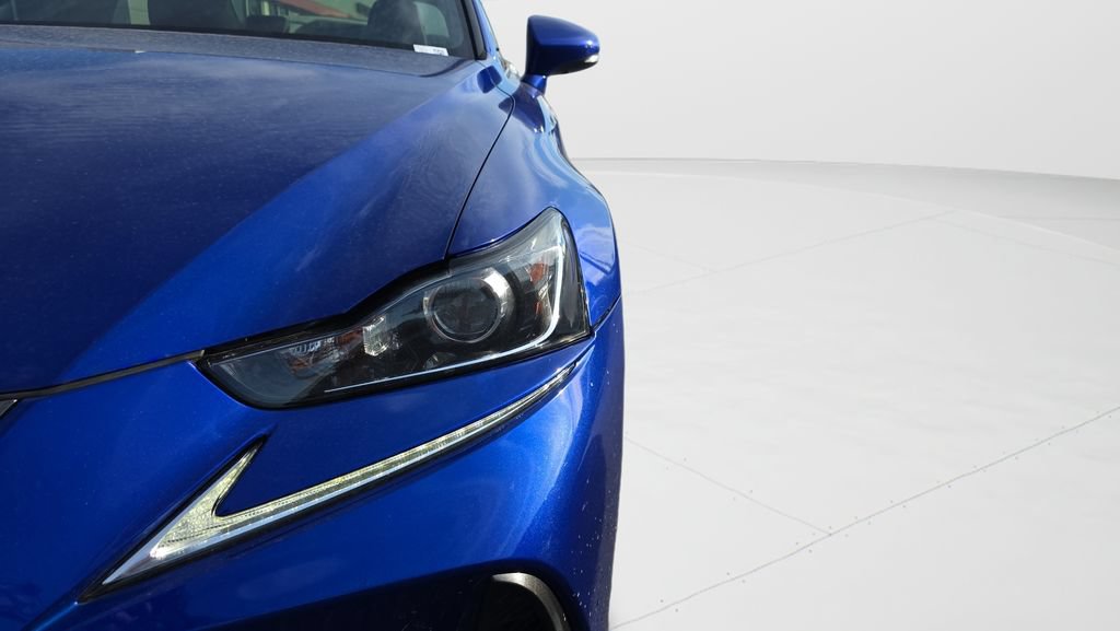 Used 2017 Lexus IS 200t F Sport w/ F Sport Package RWD image 23