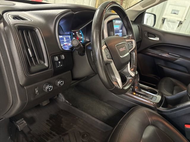 Used 2017 GMC Canyon SLT w/ Driver Alert Package image 34