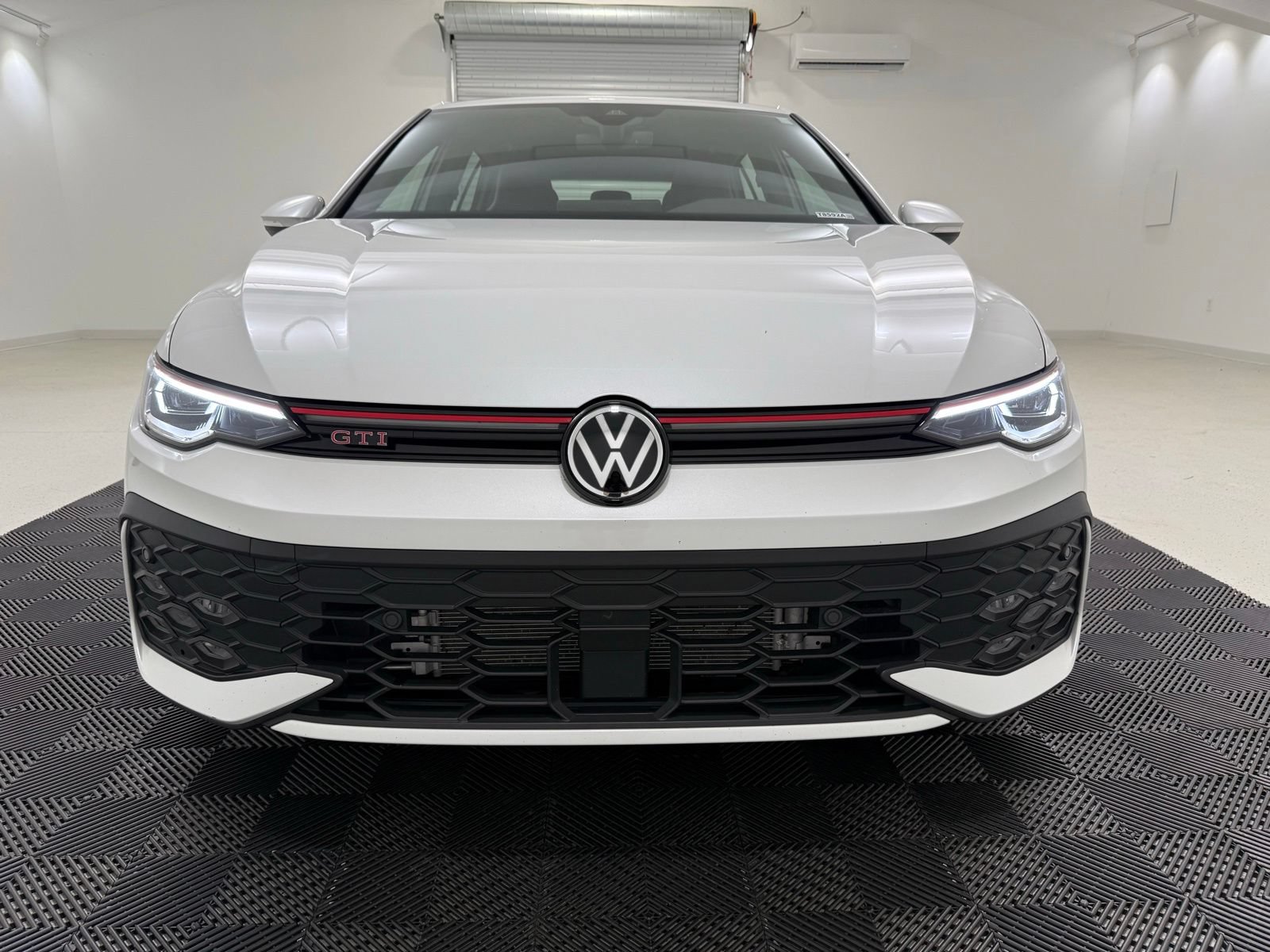 Used 2025 Volkswagen GTI 2.0T FWD image 2