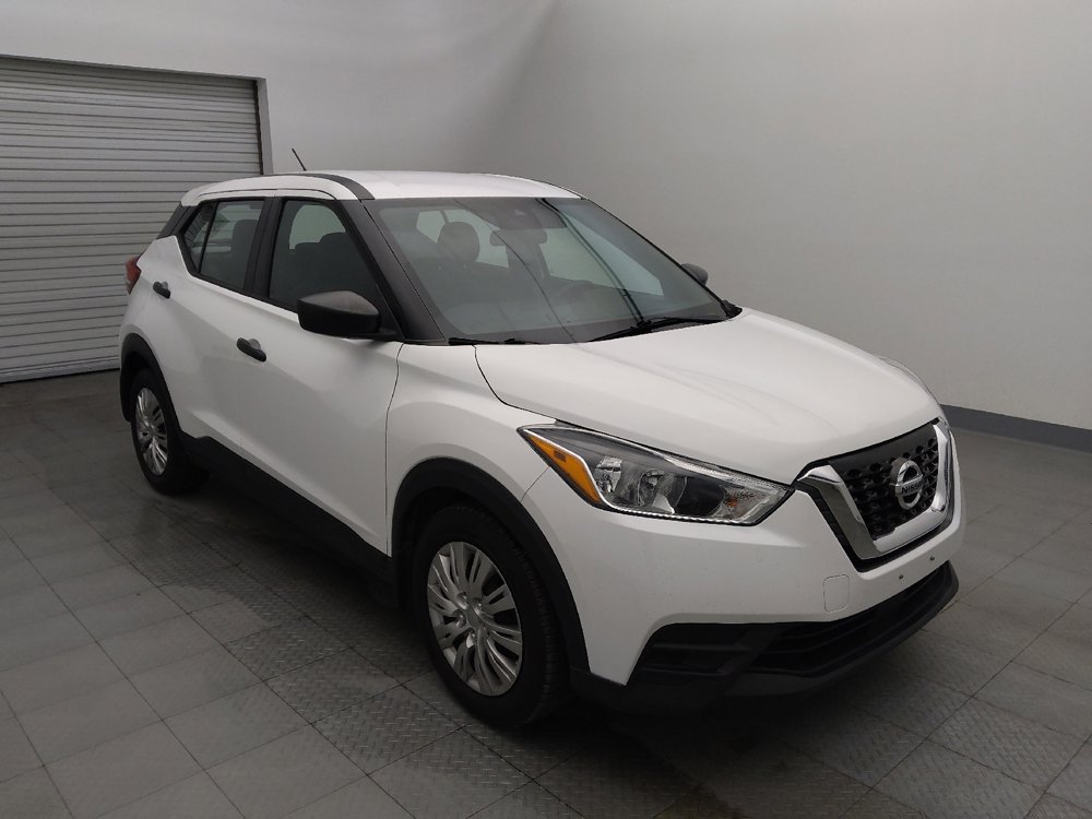 Used 2020 Nissan Kicks S image 13