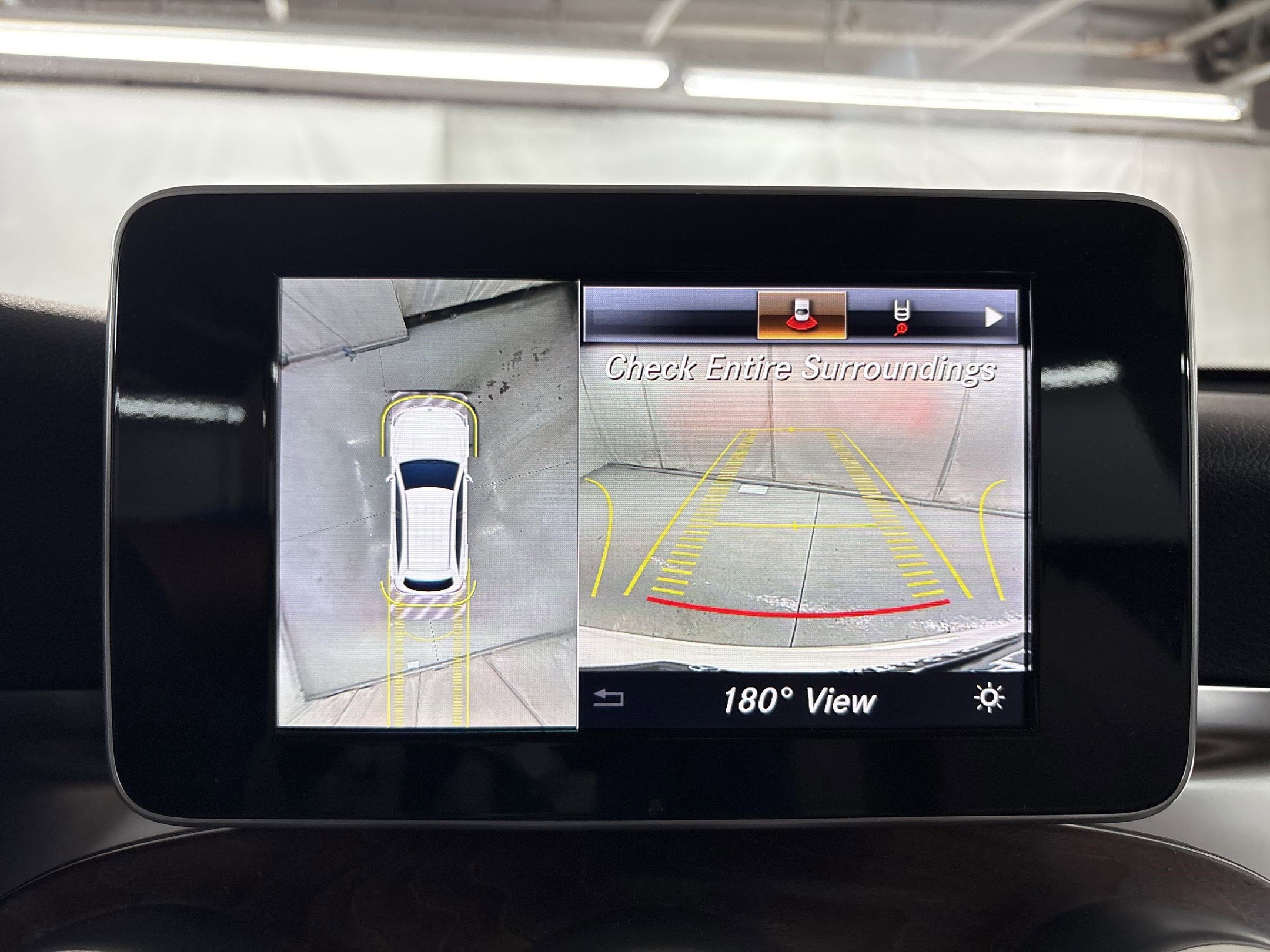 Used 2019 Mercedes-Benz GLC 350e 4MATIC image 24