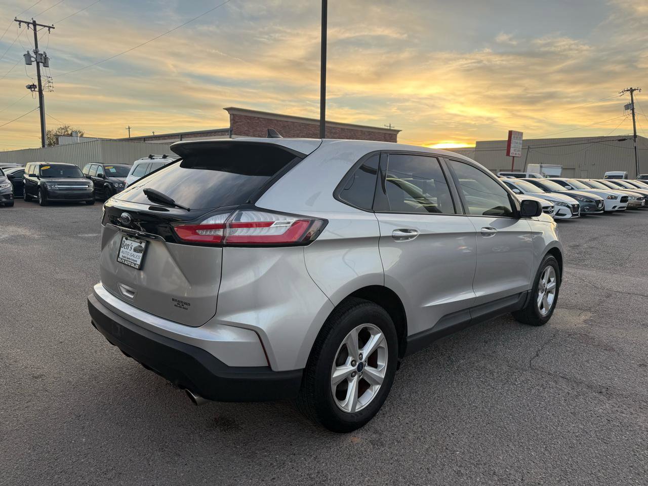 Used 2019 Ford Edge SE AWD/4WD image 6