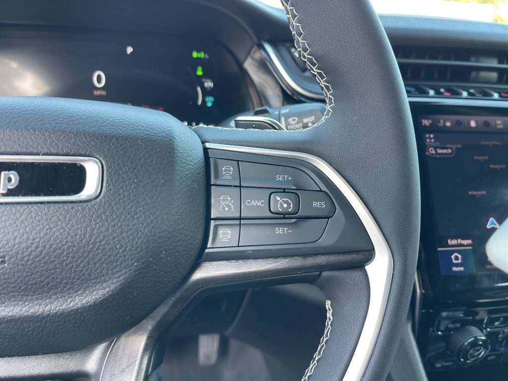 Used 2023 Jeep Grand Cherokee 30th Anniversary image 22