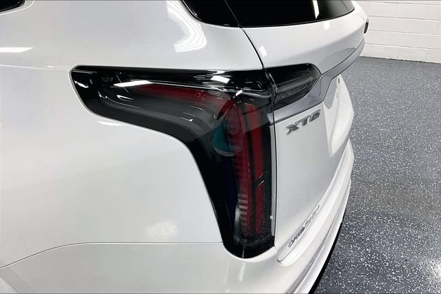 Used 2023 Cadillac XT6 Sport AWD/4WD image 23
