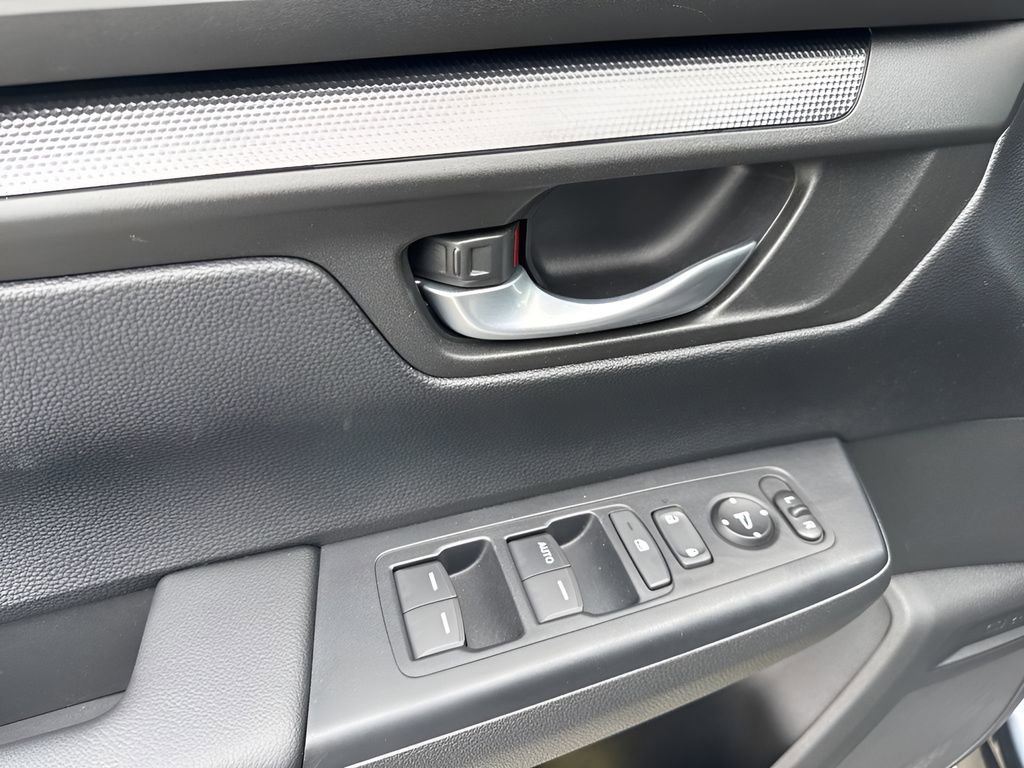 Used 2023 Honda CR-V LX image 23