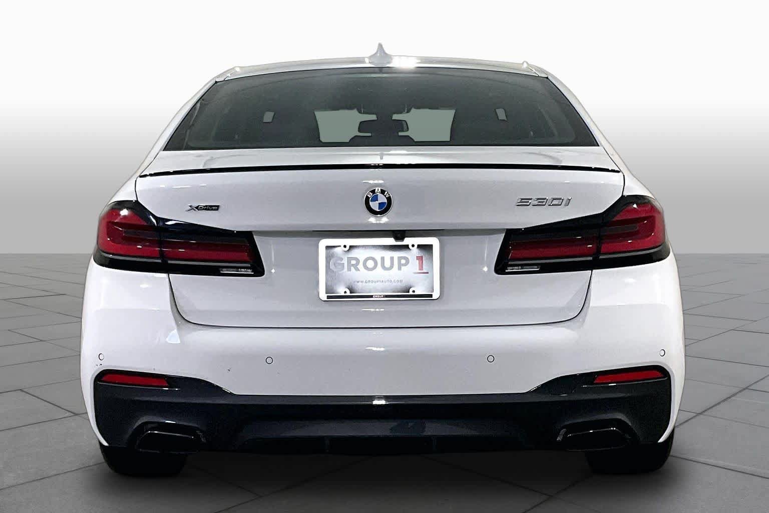 Certified 2023 BMW 530i xDrive w/ M Sport Package AWD/4WD image 4