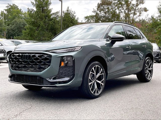 New 2026 Audi Q3 quattro 2.0T AWD/4WD image 4