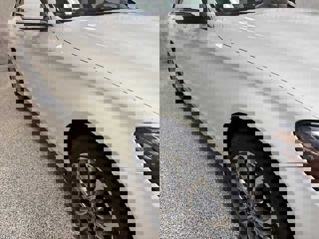 Used 2018 Mercedes-Benz C 300 4MATIC Sedan image 8