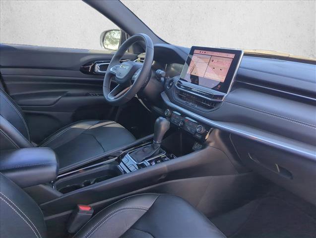 Used 2023 Jeep Compass High Altitude image 21