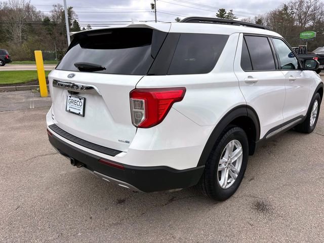 Used 2020 Ford Explorer XLT w/ Equipment Group 202A AWD/4WD image 3